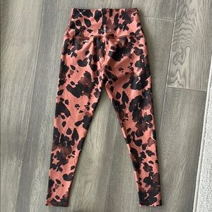 Beyond yoga size medium leggings